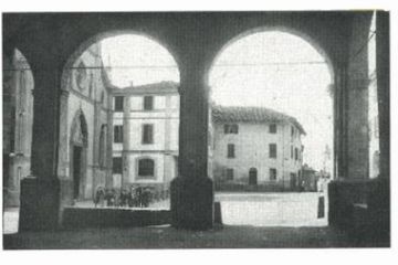 Volpiano ieri e oggi - Piazza Vittorio Emanuele II ieri (vista lato ovest,  ieri dall'"Ala", oggi da via S.Guglielmo)