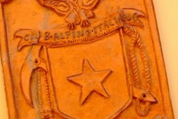 Targa in Ceramica CLub Alpino Italiano Sezione di Volpiano