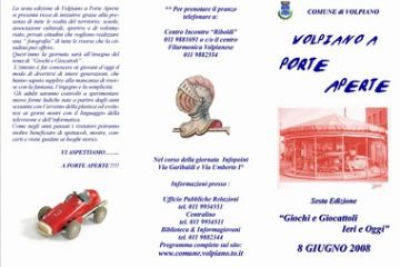 Il lato A del pieghevole della sesta edizione di Porte Aperte dedicata ai giochi di Ieri
